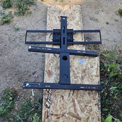 Pull Down TV Mount