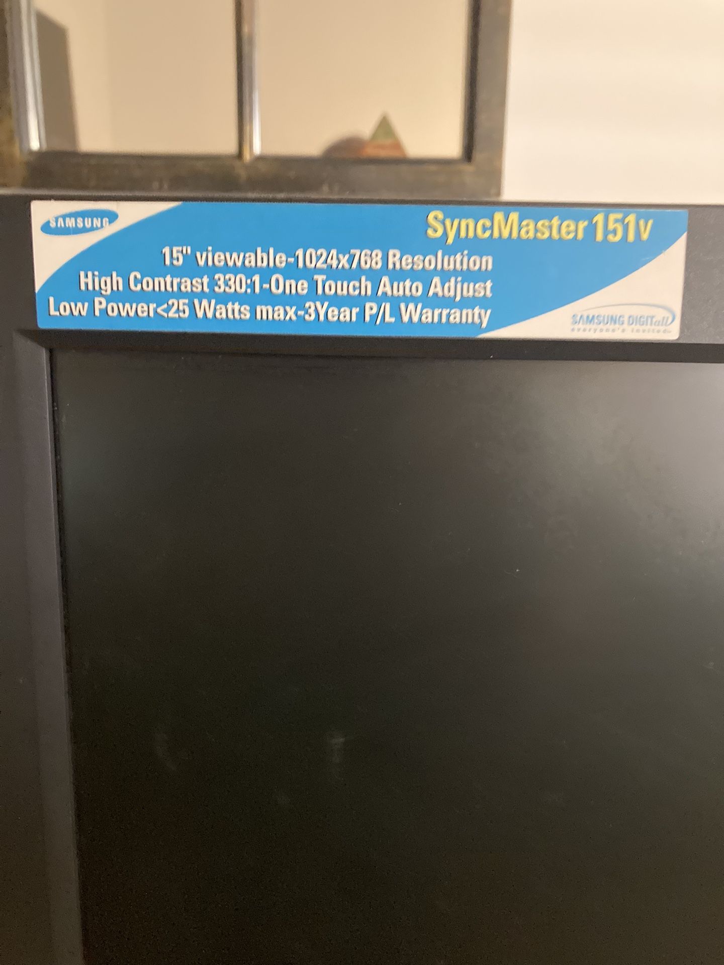 Samsung Flat Screen Monitor With Power Cables