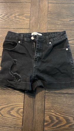 Black denim women’s shorts size small