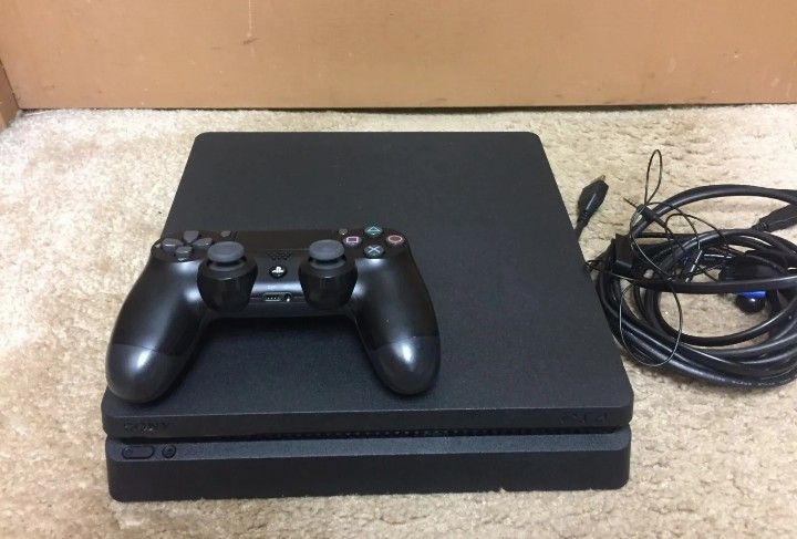 PS4 Slim