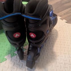Kids 9-13 Airwalk Roller Blades