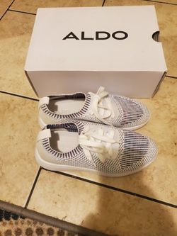 Tenis de Mujer Nuebos.
