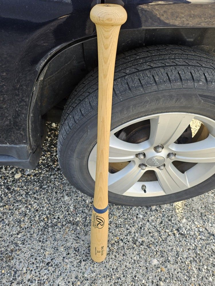 Louisville Slugger Wooden Bat