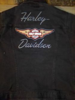Denim .jacket ( Hardley Davidson) size medium