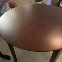 Tommy Bahama  High- Top Dining Table. 