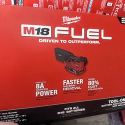 The Milwaukee M18 FUEL 3" x 18" Belt Sander