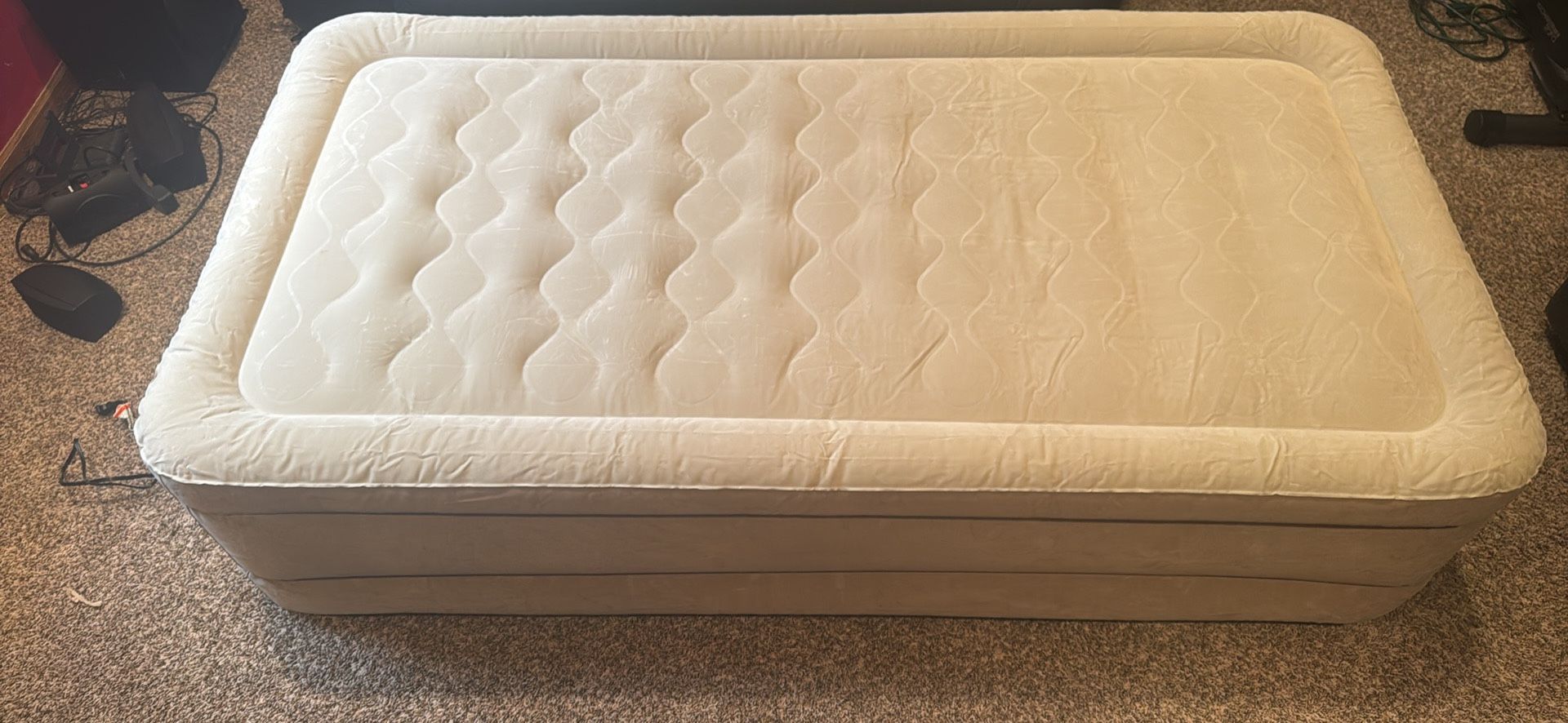 Self Inflating Air Mattress