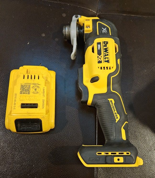 DEWALT
20V MAX XR Cordless Brushless 3-Speed Oscillating Multi Tool (Tool Only brand new
And a used 2ah battery
$110.00 firm on price