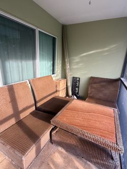 4-Piece Patio Furniture Set (Rattan Outdoor Wicker Furniture + Table)