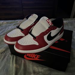 Jordan 1 Low Chicago