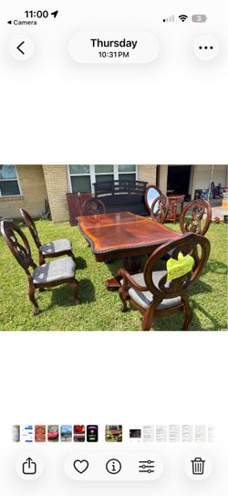 Fine Dining Table.
