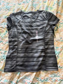 Brand new QuickDry t-shirt (size M)