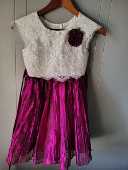Girls Formal Dress White Lace Magenta Pleated Skirt