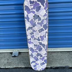 WKND Girls Skateboard in Great Condition for ONLY $40