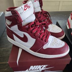 Air Jordan 1 Retro High OG White/team Read