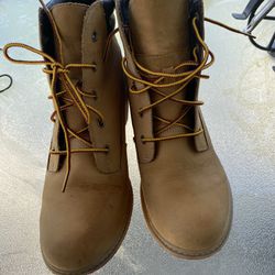 Timberland Women Boots 