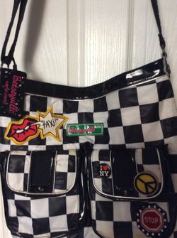 Betsey Johnson cross shoulder bag