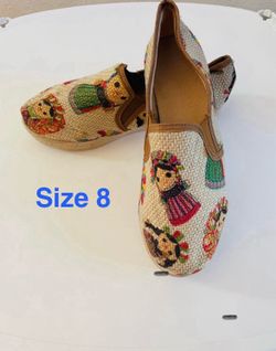 Women’s Slip On Shoes Size 8