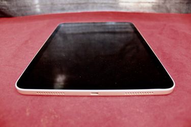 iPad 10th Gen