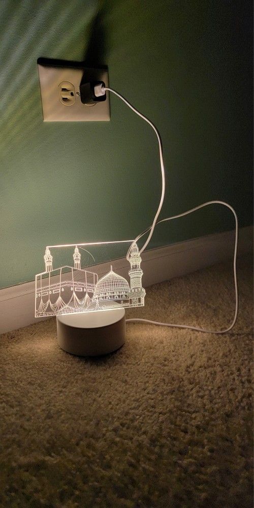 beautiful led islamic table decor with usb cable. (adapter not included) (MUST SELL TODAY)