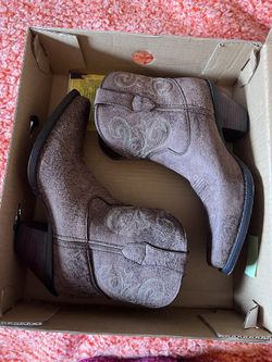 Cowboy Boots Size 9