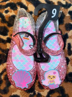 Girls shoes size 9 $5