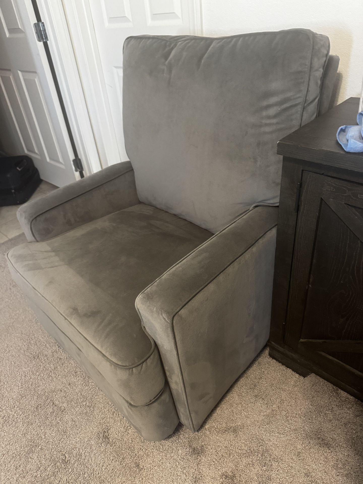 Pregnancy Recliner Chair 