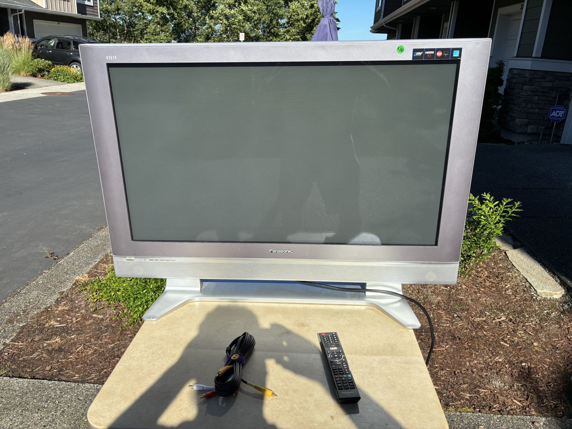 Panasonic 50 Inch HDMI, Dolby Digital, Energy Star TV