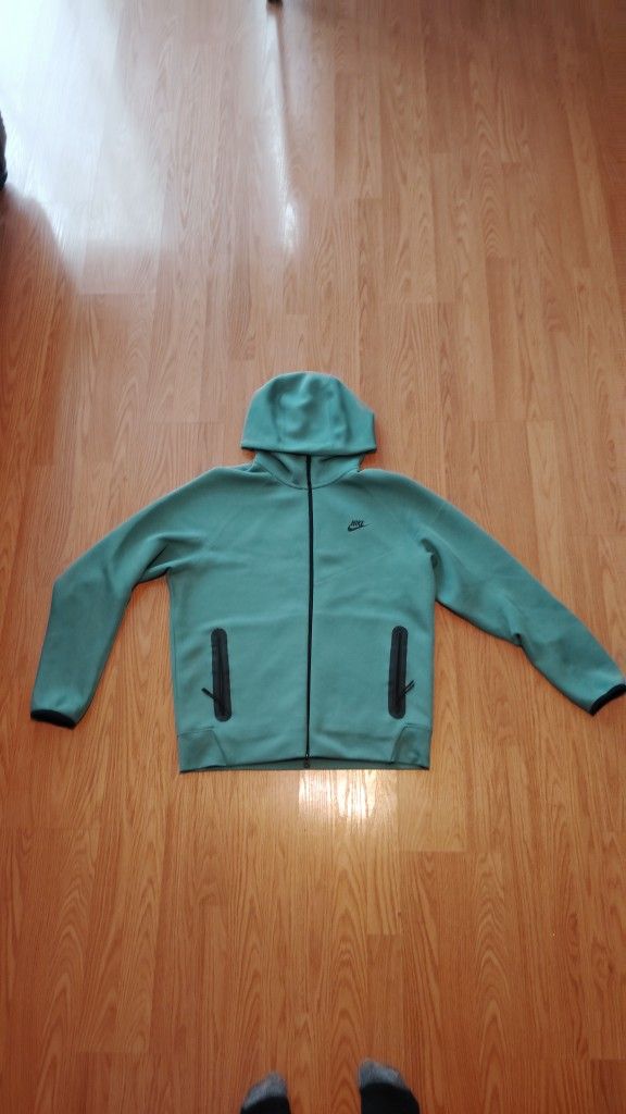 Nike Tech Fleece