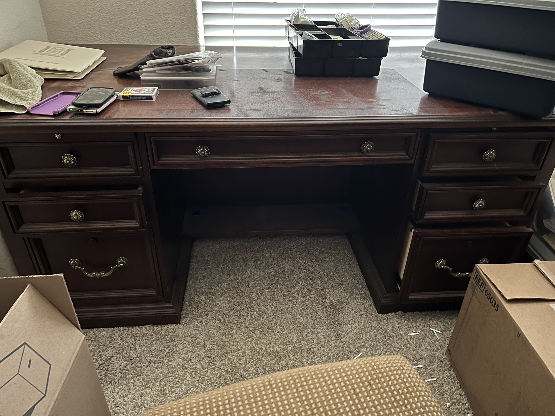 Desk Set
