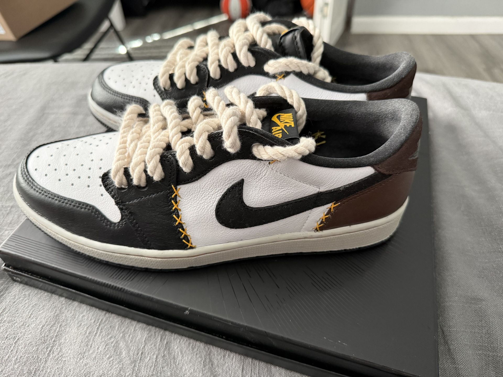 Jordan One Low Neutral Gray