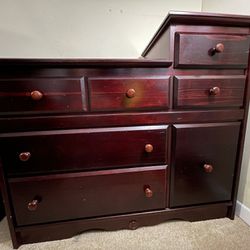 Changing Table /Dresser 