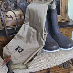 Wading Boots NWT