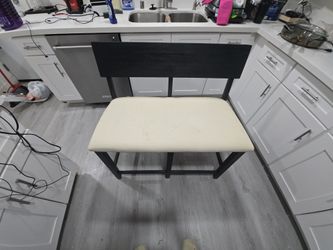 Dual dining chair