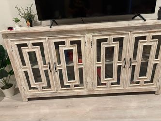 Tv console