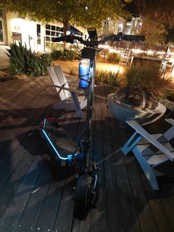 Solar Hyperion    e-scooter
