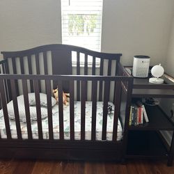Graco Baby Crib 