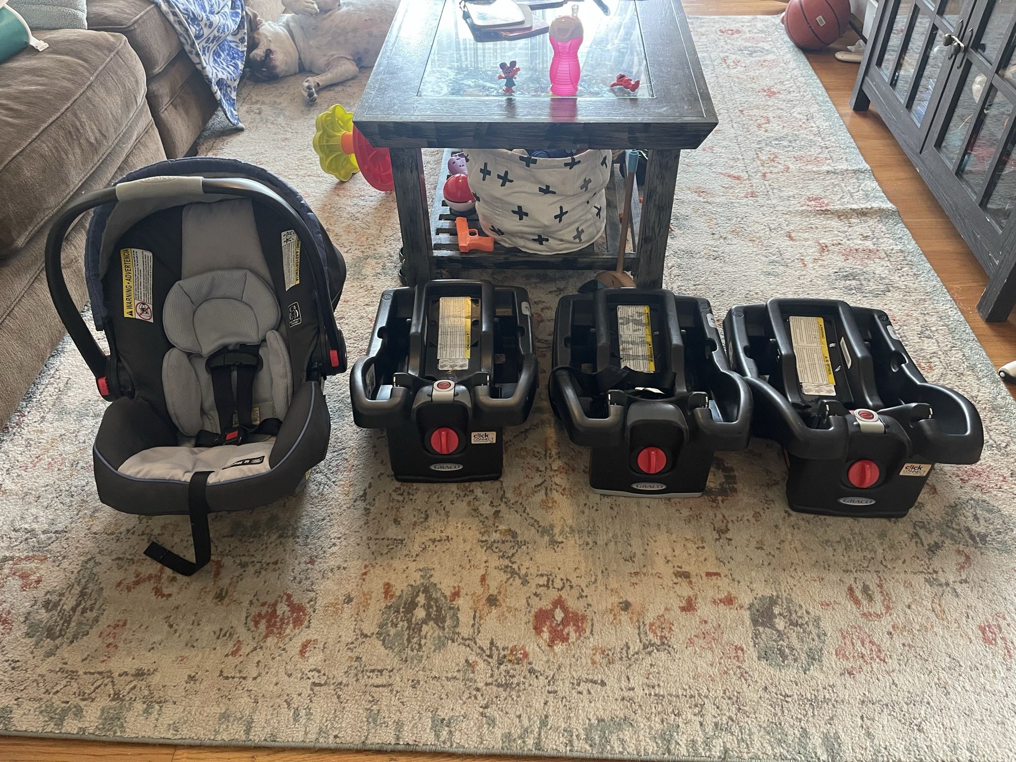 Graco Car Seat And Bases 