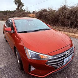 2019 Hyundai Elantra