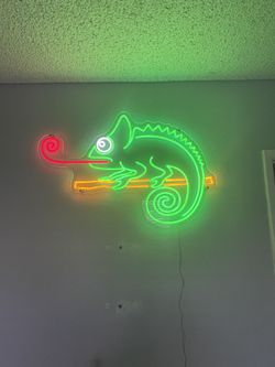 Chameleon Neon Sign