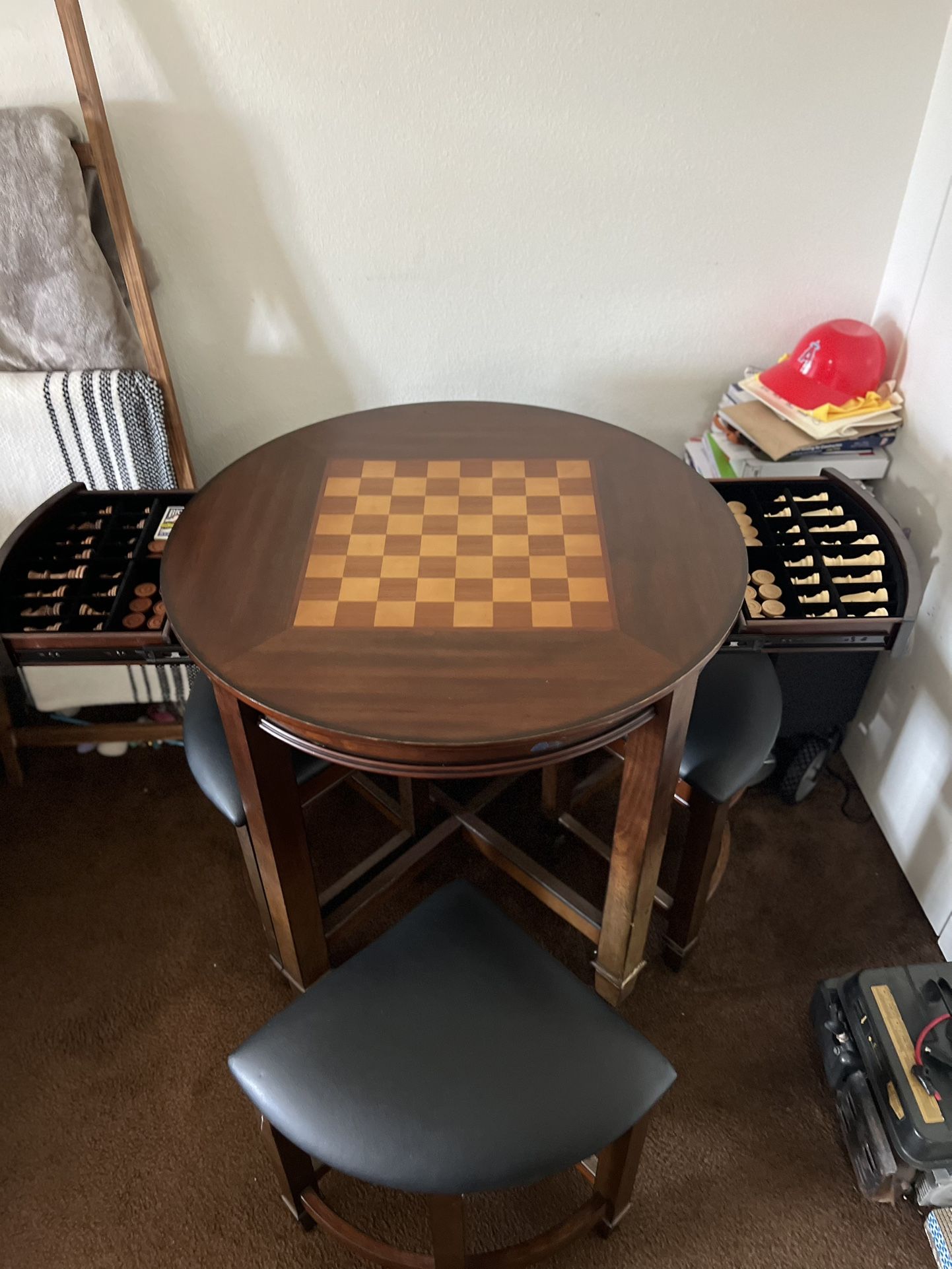 Round Game Board Table