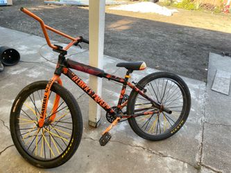 Se bike blocks flyer orange and black