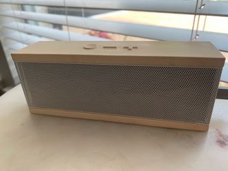 Small Jawbone Jambox Bluetooth Speaker - Make Offer