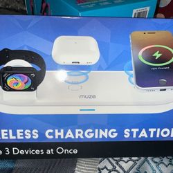 3 In 1 Wireless Charging Station (charges 3 Devices Including iWatch)