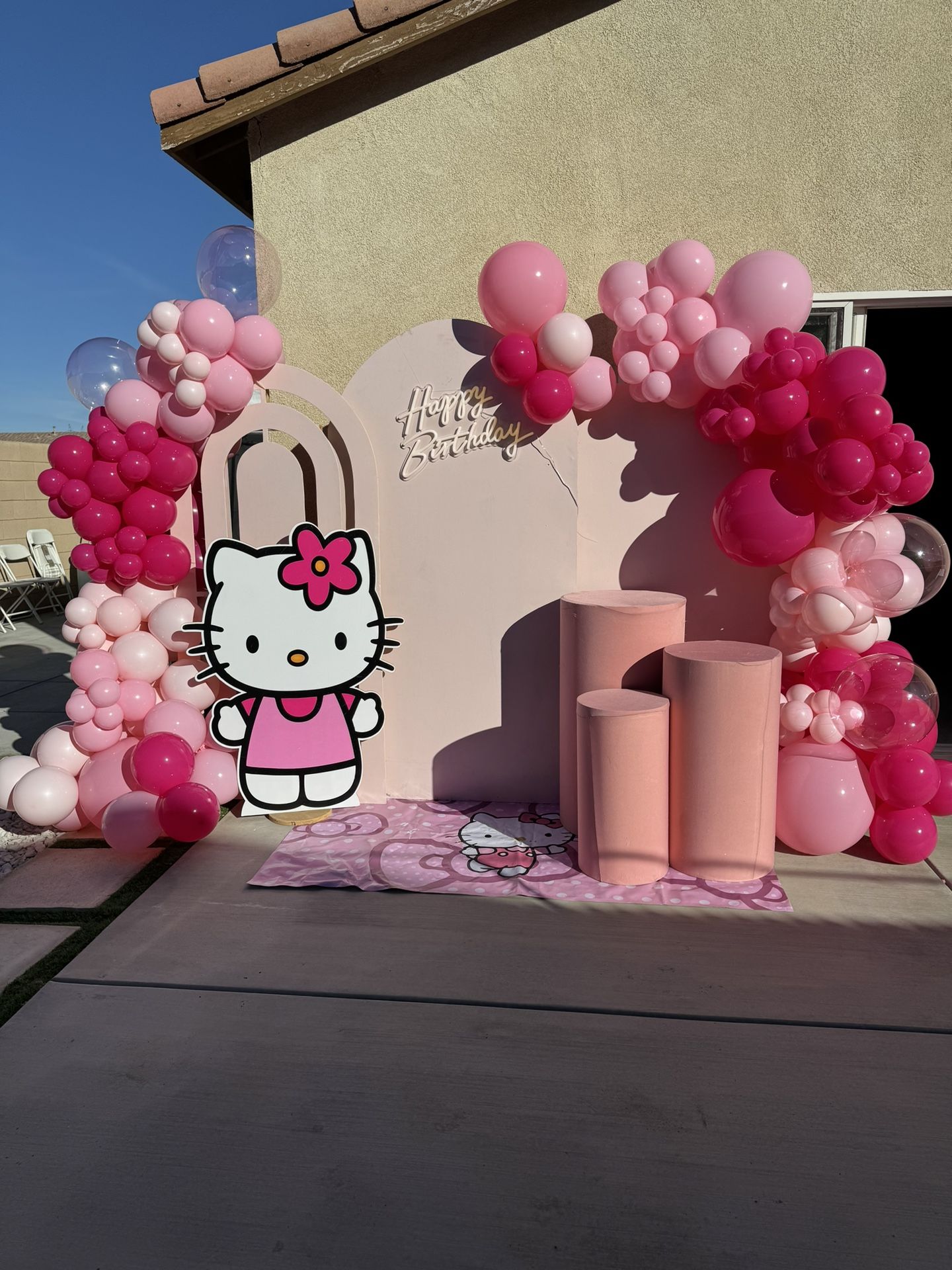 Hello Kitty Balloon Garland 