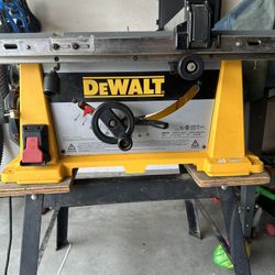 Dewalt DW744 10” Saw