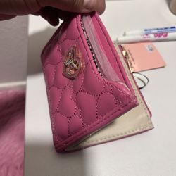 Juicy Couture pink wallet
