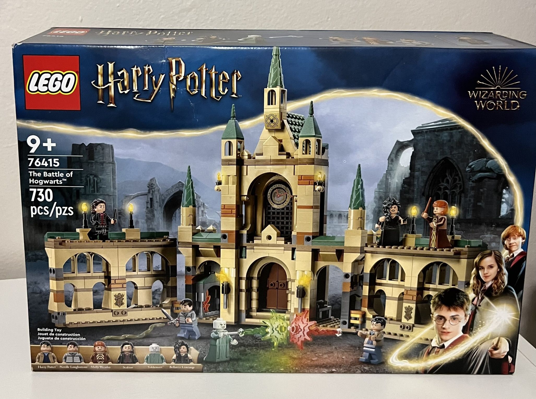 LEGO Harry Potter The Battle of Hogwarts Building Set, Buildable Castle and 6 Minifigures, 76415.