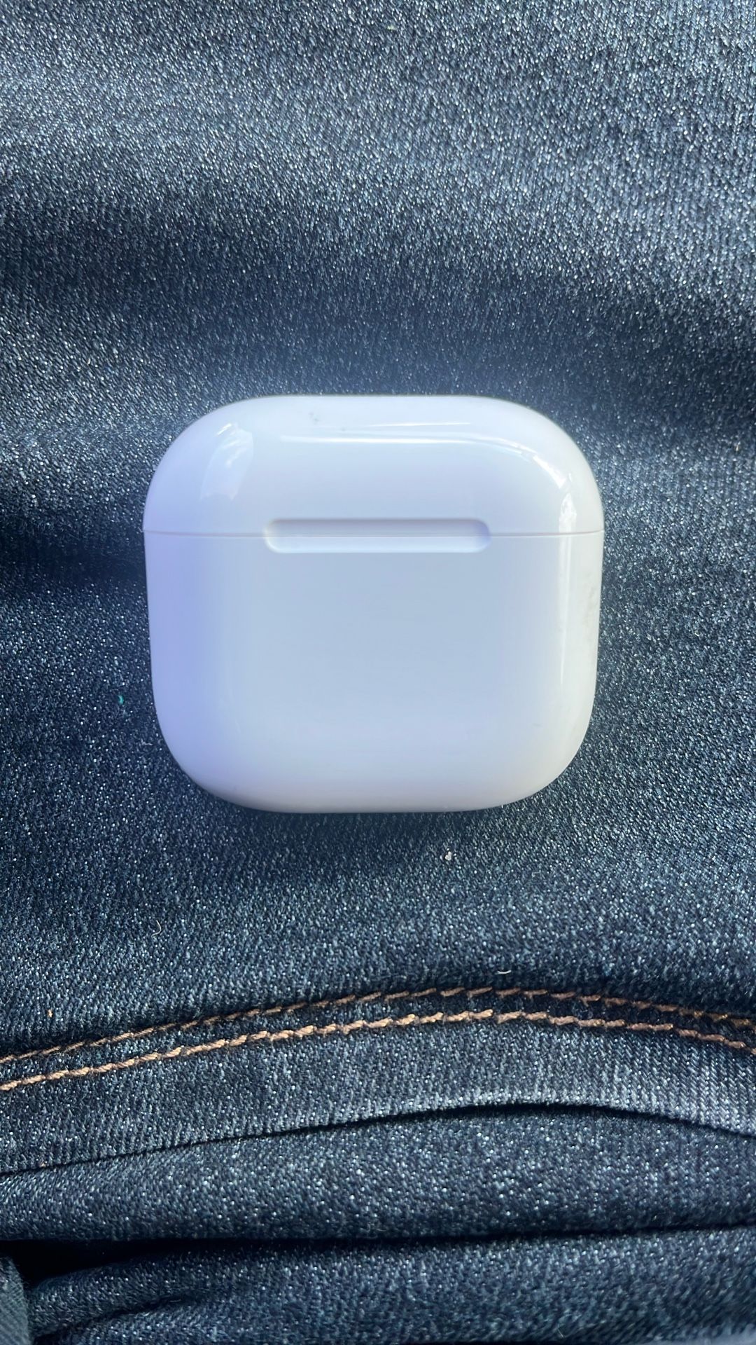 Apple AirPods Gen 4 ANC(With Active Noise Canceling)