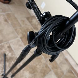 Stand & Cable